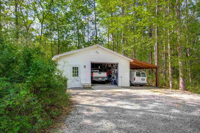 8100 Stillbreeze Dr, Fuquay Varina, NC 27526
