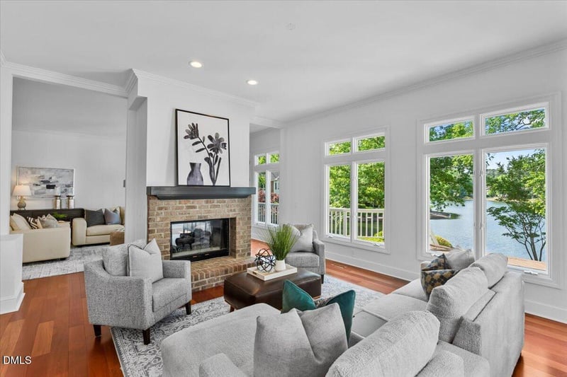 81002 Alexander, Chapel Hill, NC 27517