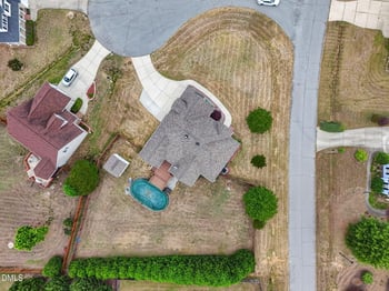8101 Claybrooke Ct, Willow Springs, NC 27592