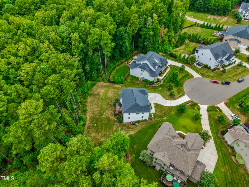 8101 Fergus Ct, Wake Forest, NC 27587