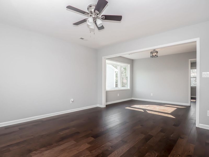8101 Wynewood Dr, Raleigh, NC 27616