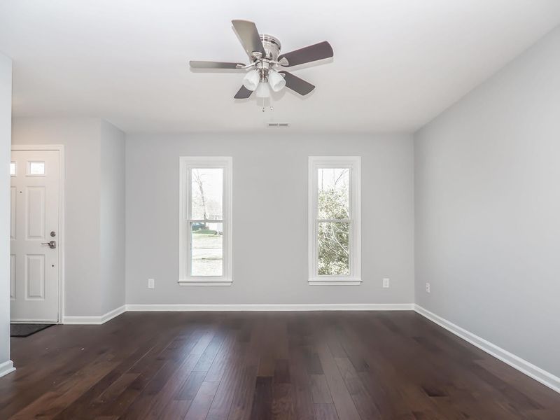 8101 Wynewood Dr, Raleigh, NC 27616