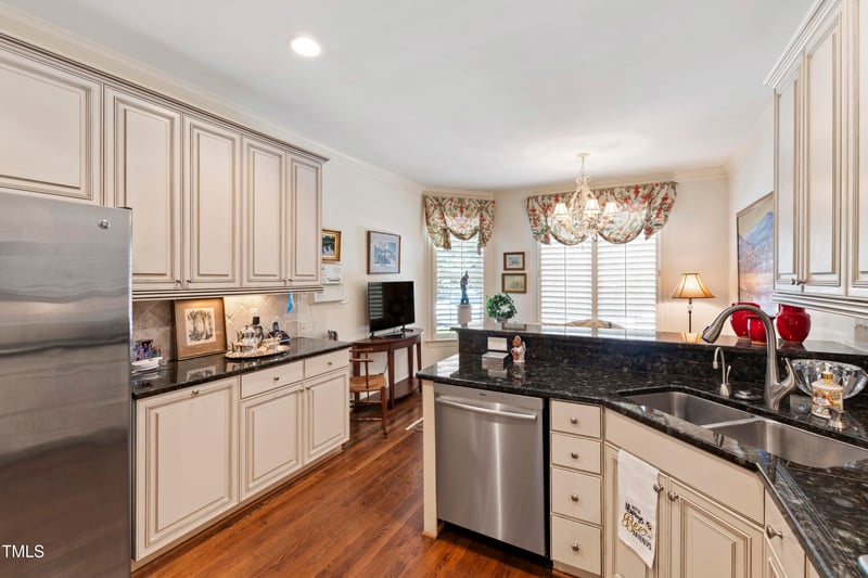 8102 St Chapelle Ct, Raleigh, NC 27615