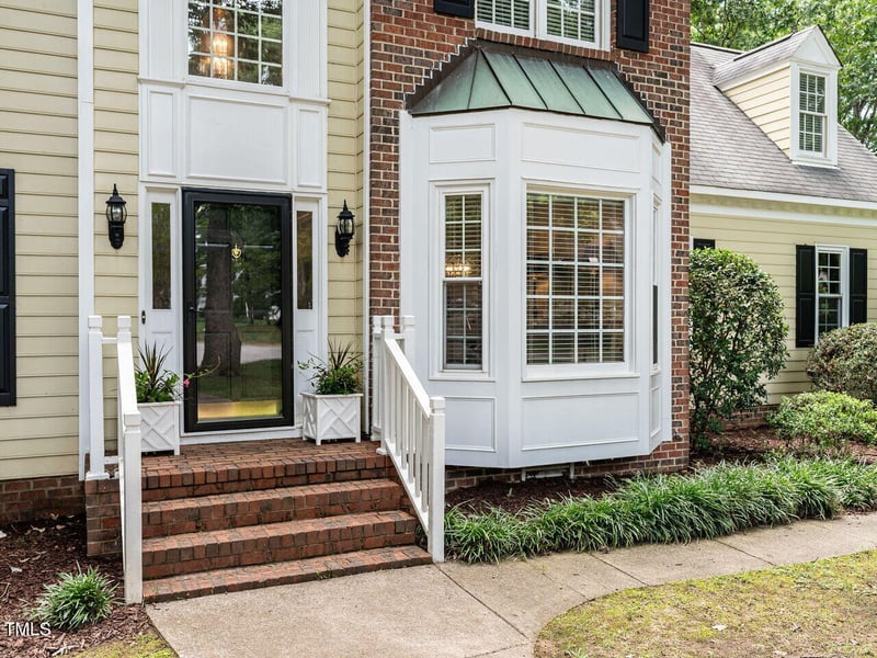 8104 Harbor Dr, Raleigh, NC 27615
