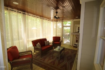 8104 Henderson Rd, Apex, NC 27539