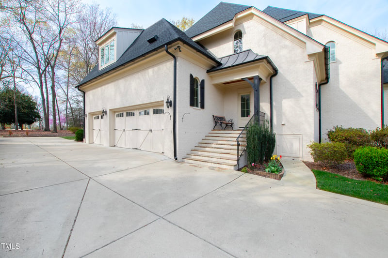8108 Harps Mill Rd, Raleigh, NC 27615