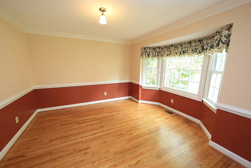 8108 Seaton Ct, Raleigh, NC 27615