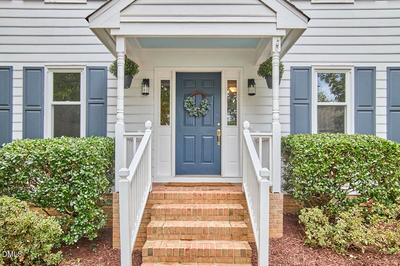 8109 Olde Hill Ct, Raleigh, NC 27615