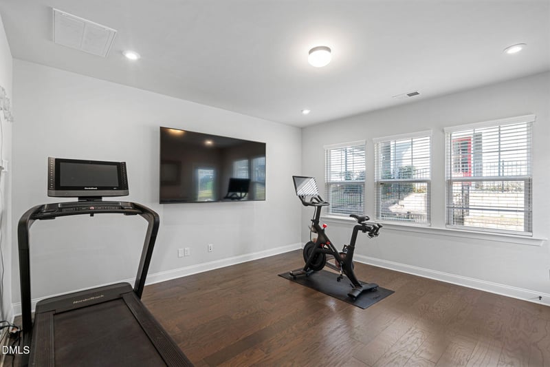 811 Amley Pl, Apex, NC 27523