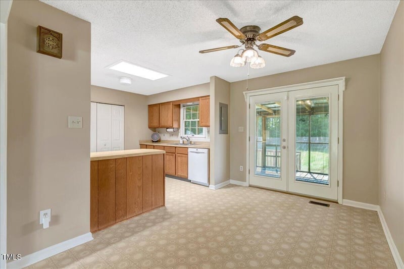 811 Avalon Rd, Durham, NC 27704