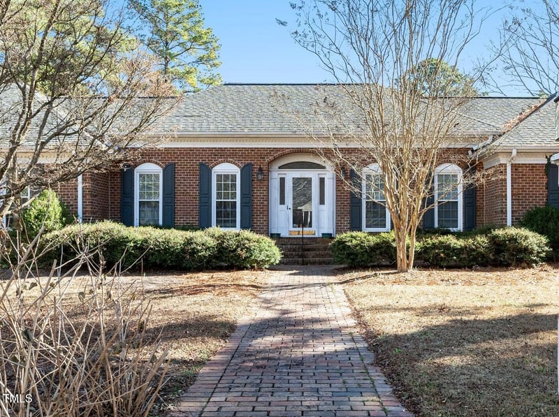 811 Baker St, Smithfield, NC 27577