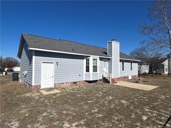 811 Brownsboro Pl, Hope Mills, NC 28348