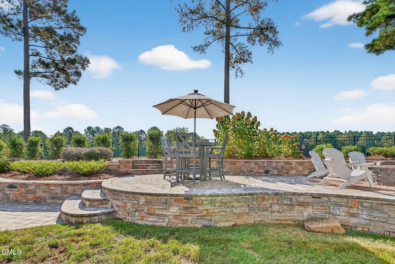 811 Golfers Vw, Pittsboro, NC 27312