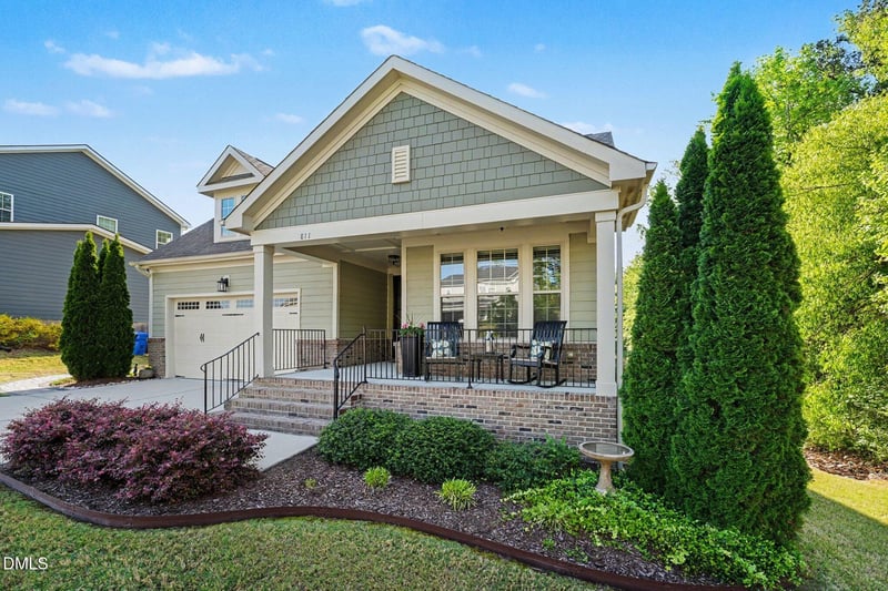 811 King Lake Ct, Fuquay Varina, NC 27526