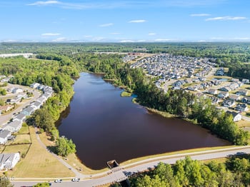 811 King Lake Ct, Fuquay Varina, NC 27526