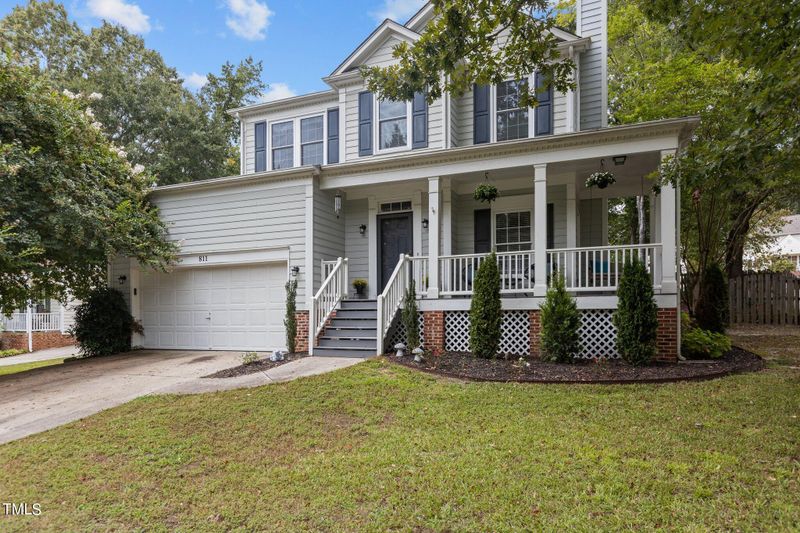 811 Riverway Ln, Knightdale, NC 27545