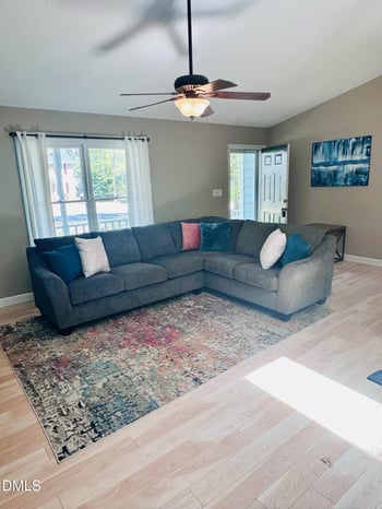 811 Sanderson Dr, Durham, NC 27704