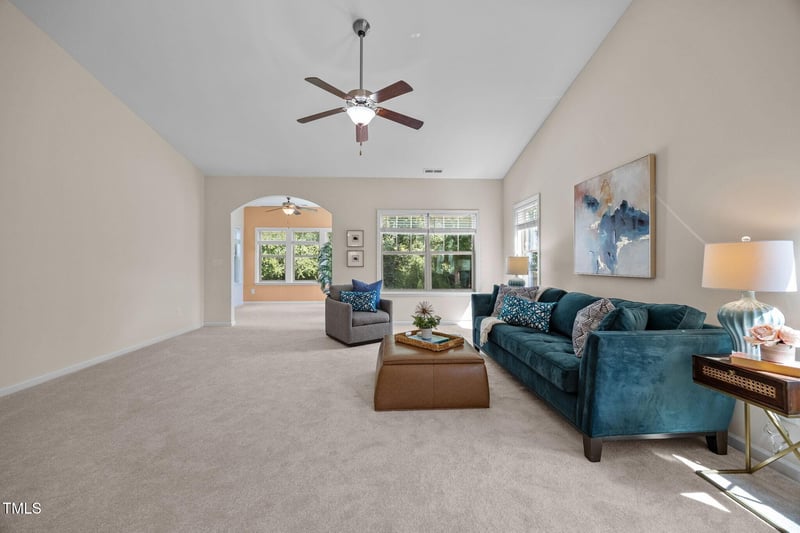 811 Tupelo Glen Ct, Fuquay Varina, NC 27526