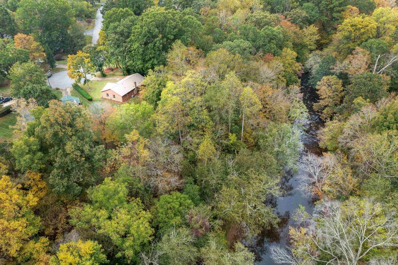 811 Wheat Mill Rd, Durham, NC 27704