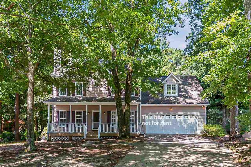 811 Winter Hill Dr, Apex, NC 27502