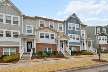 811 Winter Meadow Dr, Wake Forest, NC 27587