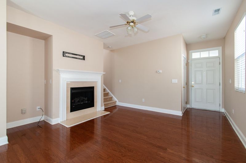8110 Cohosh Ct, Raleigh, NC 27616