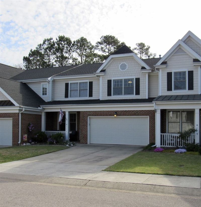 8111 Satillo Dr, Raleigh, NC 27616