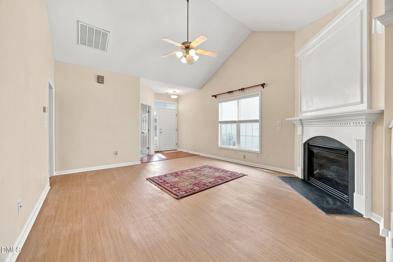 8111 Willowglen Dr, Raleigh, NC 27616