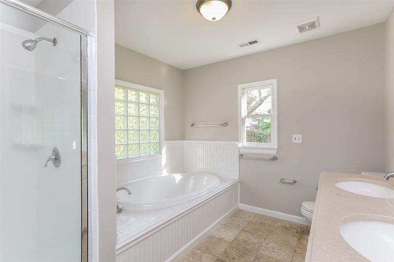 8112 Creek Rn, Raleigh, NC 27613