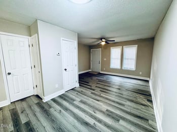 8112 Farmlea Cir, Raleigh, NC 27616