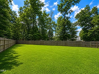 8113 Wynewood Dr, Raleigh, NC 27616