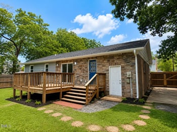 8113 Wynewood Dr, Raleigh, NC 27616