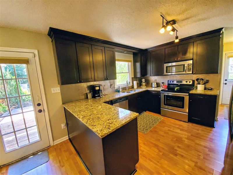 8116 Bellingham Cir, Raleigh, NC 27615