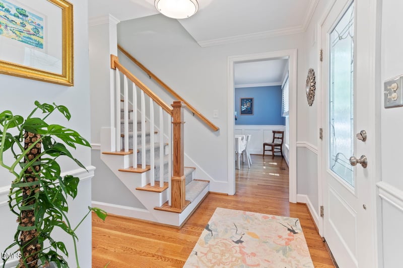 8116 Brookwood Ct, Raleigh, NC 27613