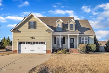 8116 Hartwood Glen Cir, Willow Springs, NC 27592