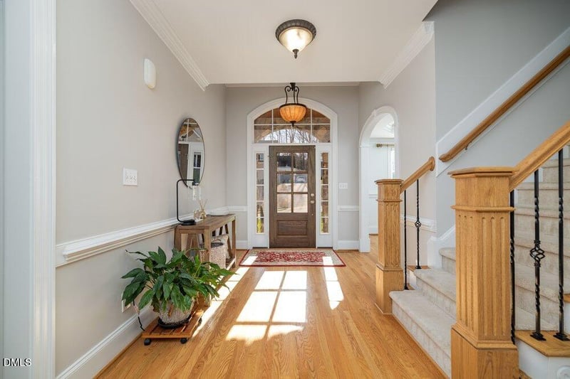 8116 Ortin Ln, Raleigh, NC 27612