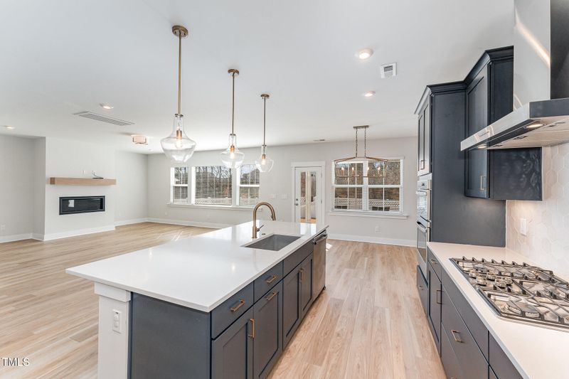 812 Abbyberry Dr, Wake Forest, NC 27587