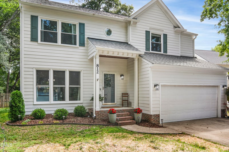 812 Beddingfield Dr, Knightdale, NC 27545