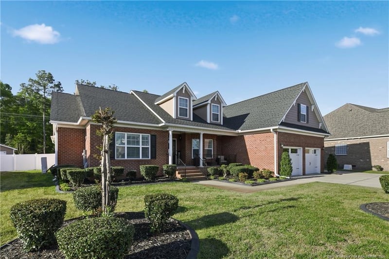 812 Bobby Jones Dr, Fayetteville, NC 28312