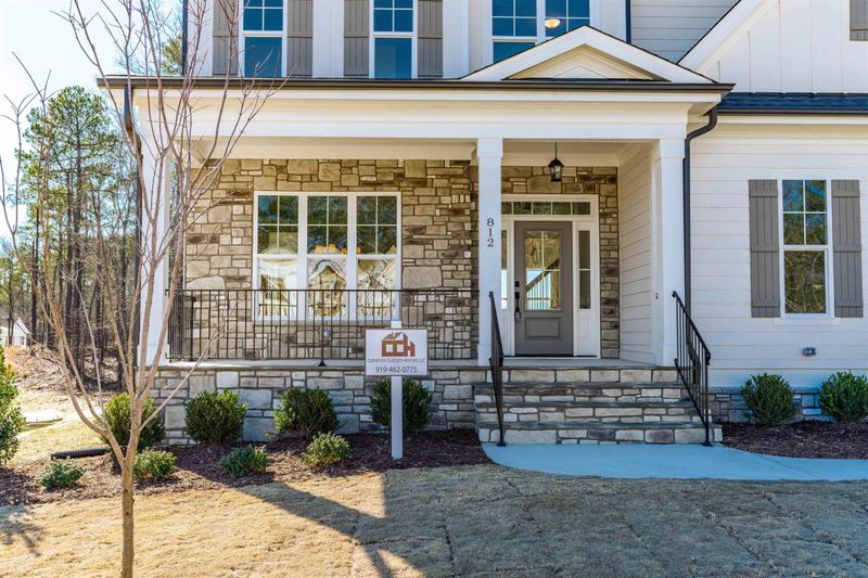 812 Crimson Ridge Trl, Fuquay Varina, NC 27526