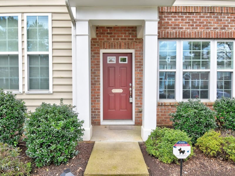 812 Cupola Dr, Raleigh, NC 27603