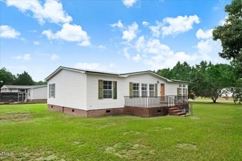 812 Ditchbank Rd, Goldsboro, NC 27534