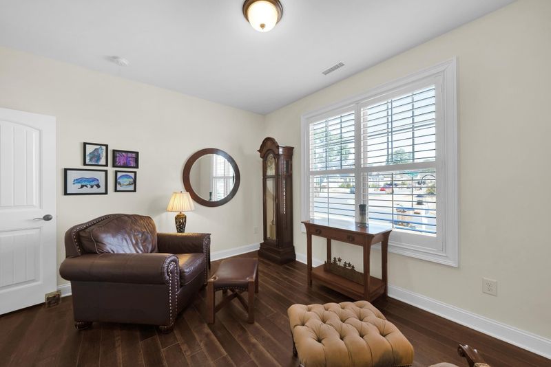 812 Dovetail Meadow Ln, Wake Forest, NC 27587