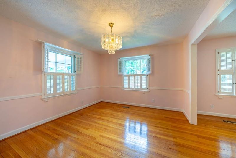812 Duluth St, Durham, NC 27705