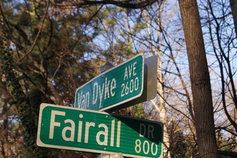 812 Fairall Dr, Raleigh, NC 27607