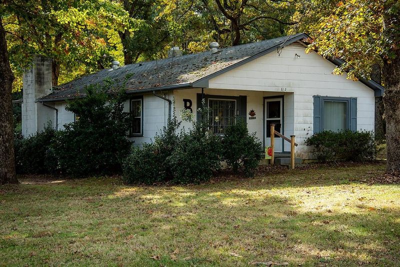 812 Goodwin Rd, Durham, NC 27712