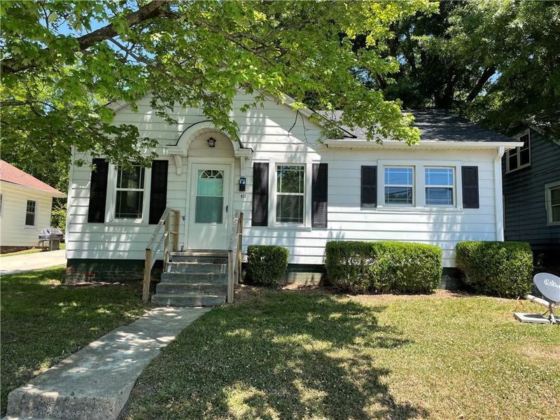 812 Grace Ave, Burlington, NC 27217