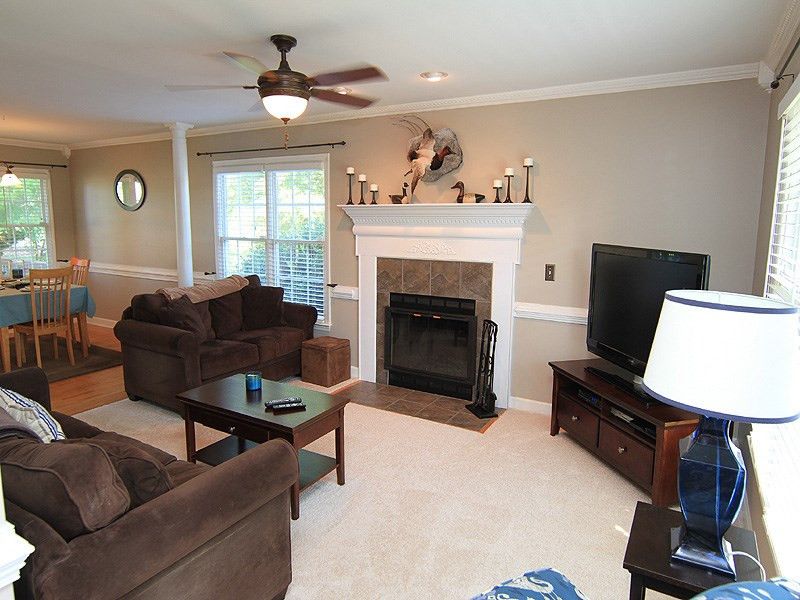 812 Old Ash Ct, Wake Forest, NC 27587