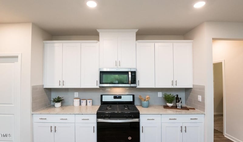 812 Ottawa Dr, Garner, NC 27529