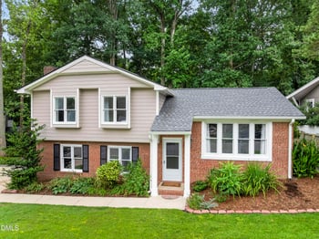 812 Pinewood Dr, Apex, NC 27502